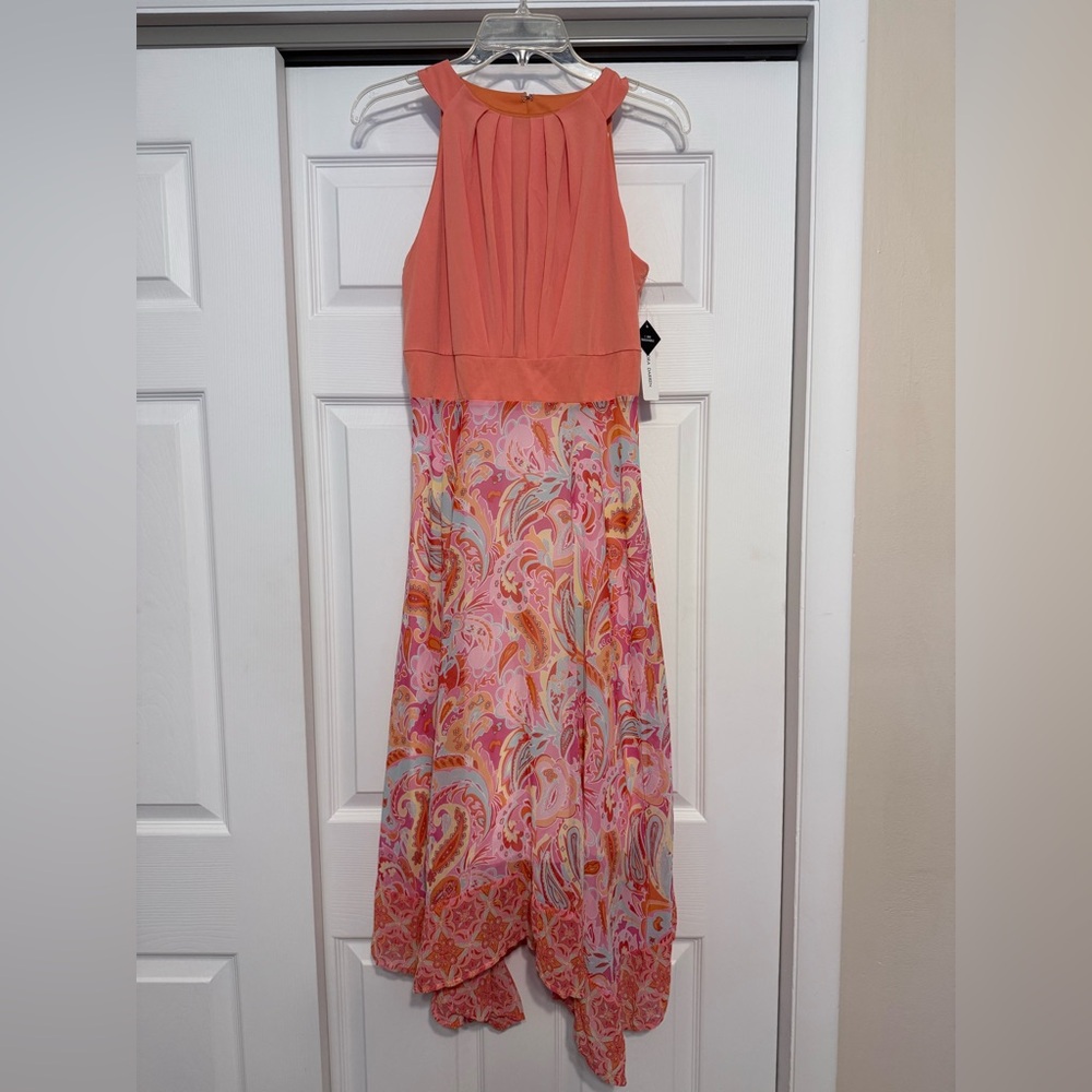 Brand New Sandra Darren Peach & Pink Paisley Dress - Size 8